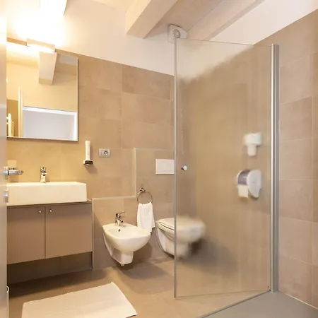 Le Due Travi Konukevi Trento